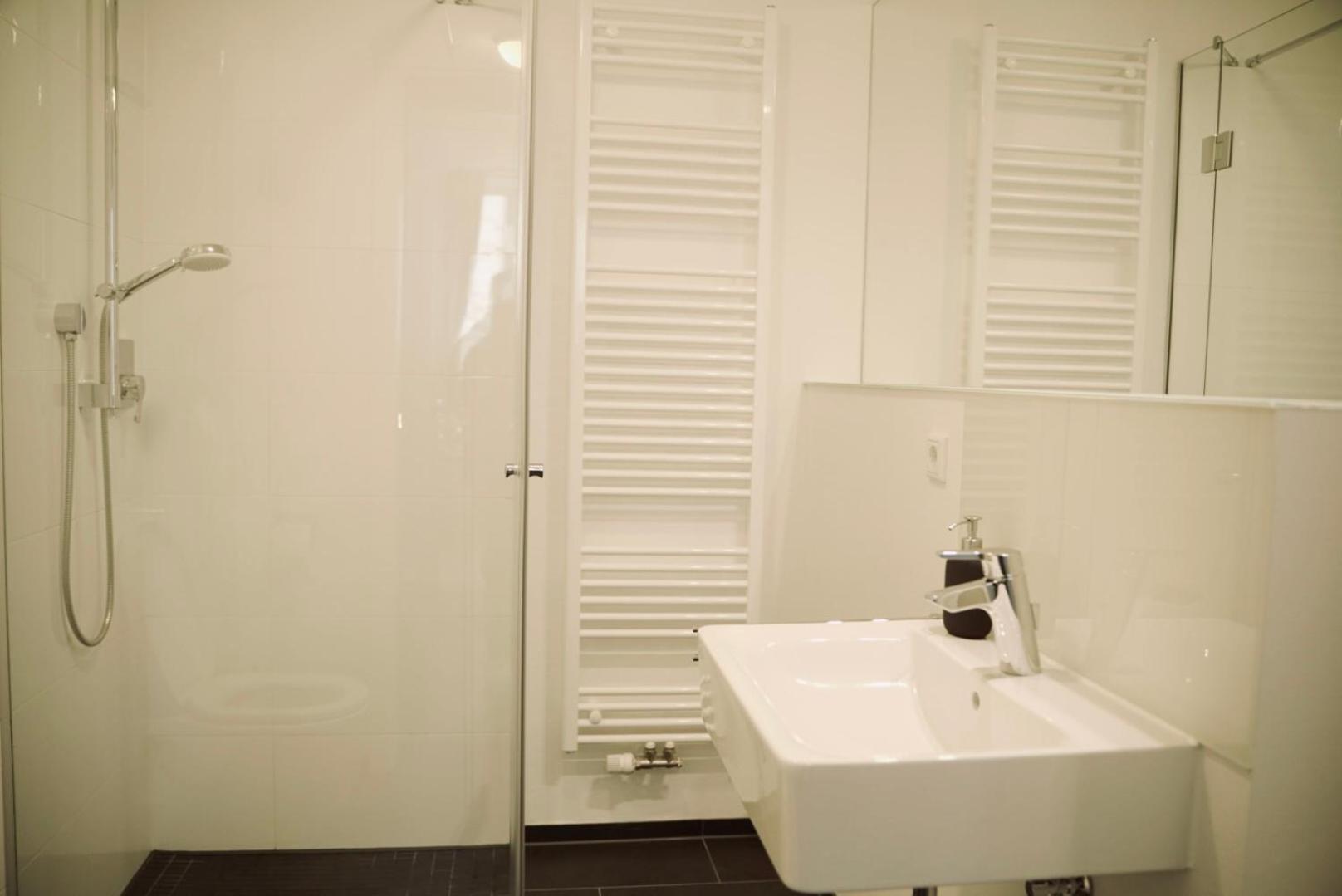 De La Vie Reutlingen - Altstadt Apartment An Stadthalle & Am Marktplatz ภายนอก รูปภาพ