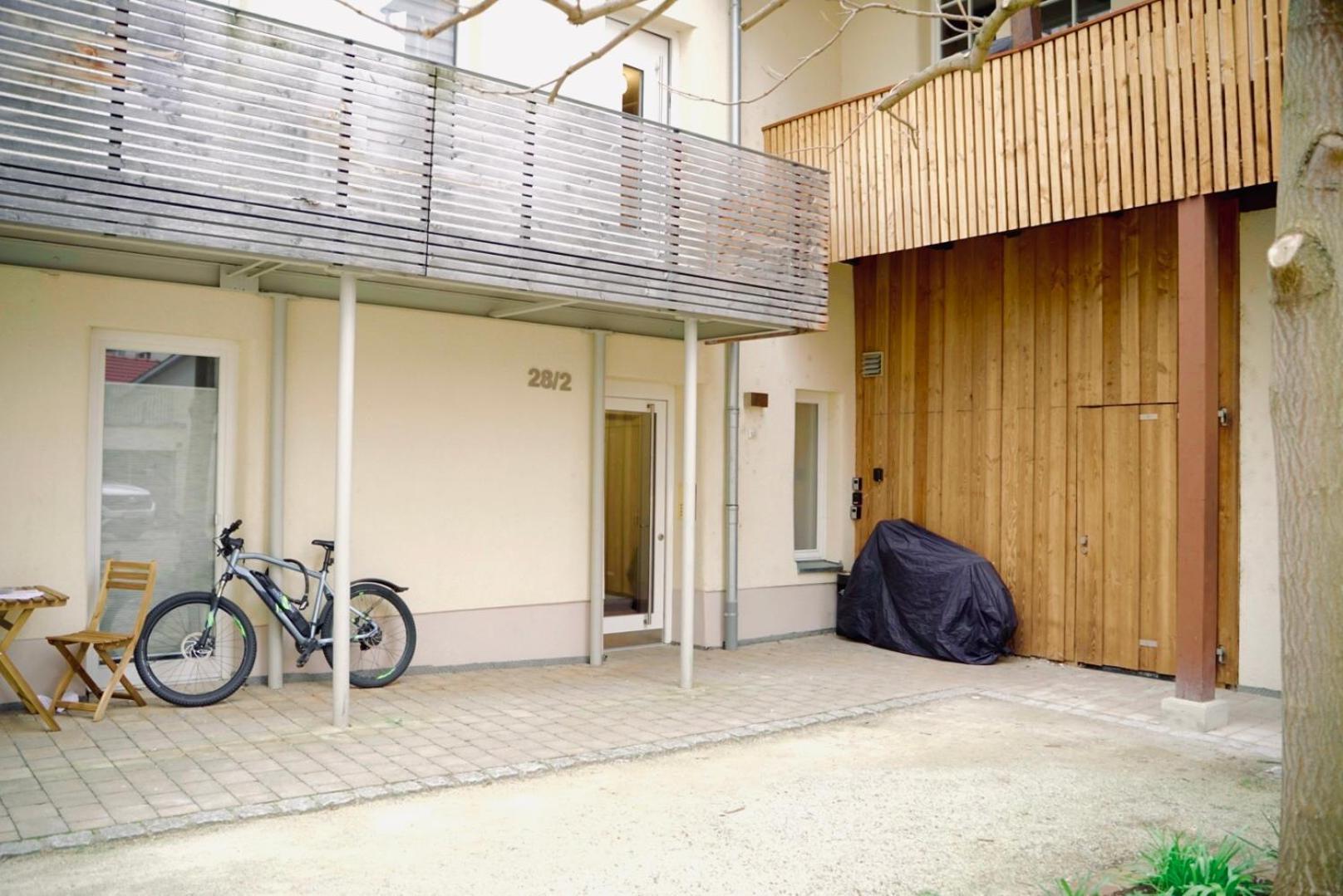 De La Vie Reutlingen - Altstadt Apartment An Stadthalle & Am Marktplatz ภายนอก รูปภาพ