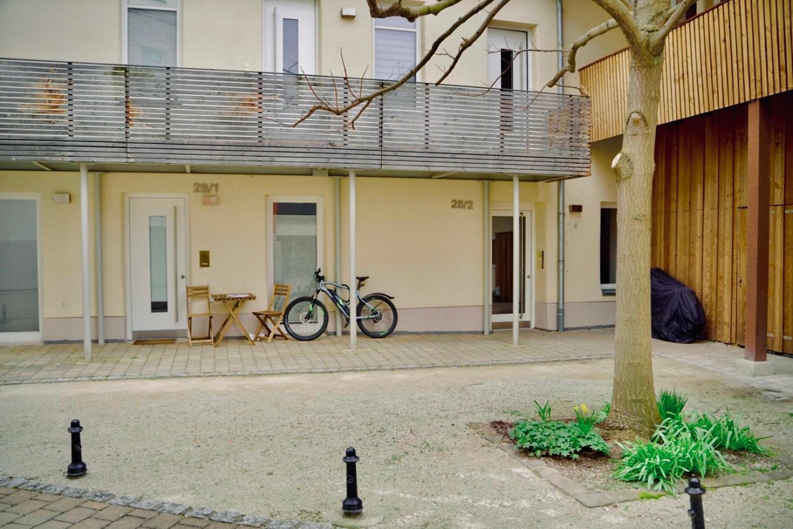 De La Vie Reutlingen - Altstadt Apartment An Stadthalle & Am Marktplatz ภายนอก รูปภาพ